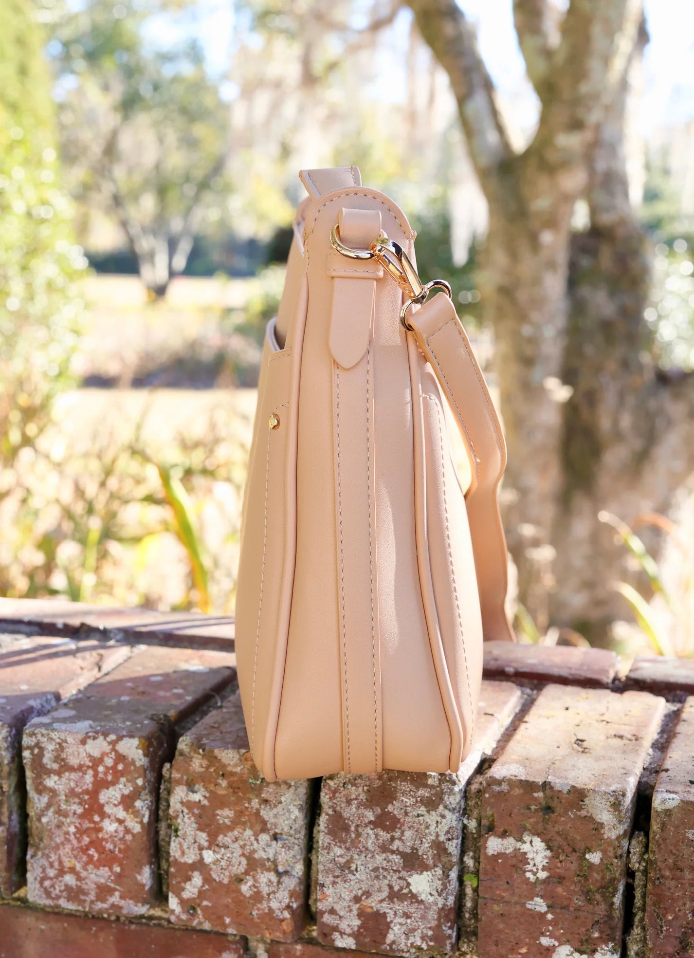 Caroline Hill Bethany Crossbody Tan