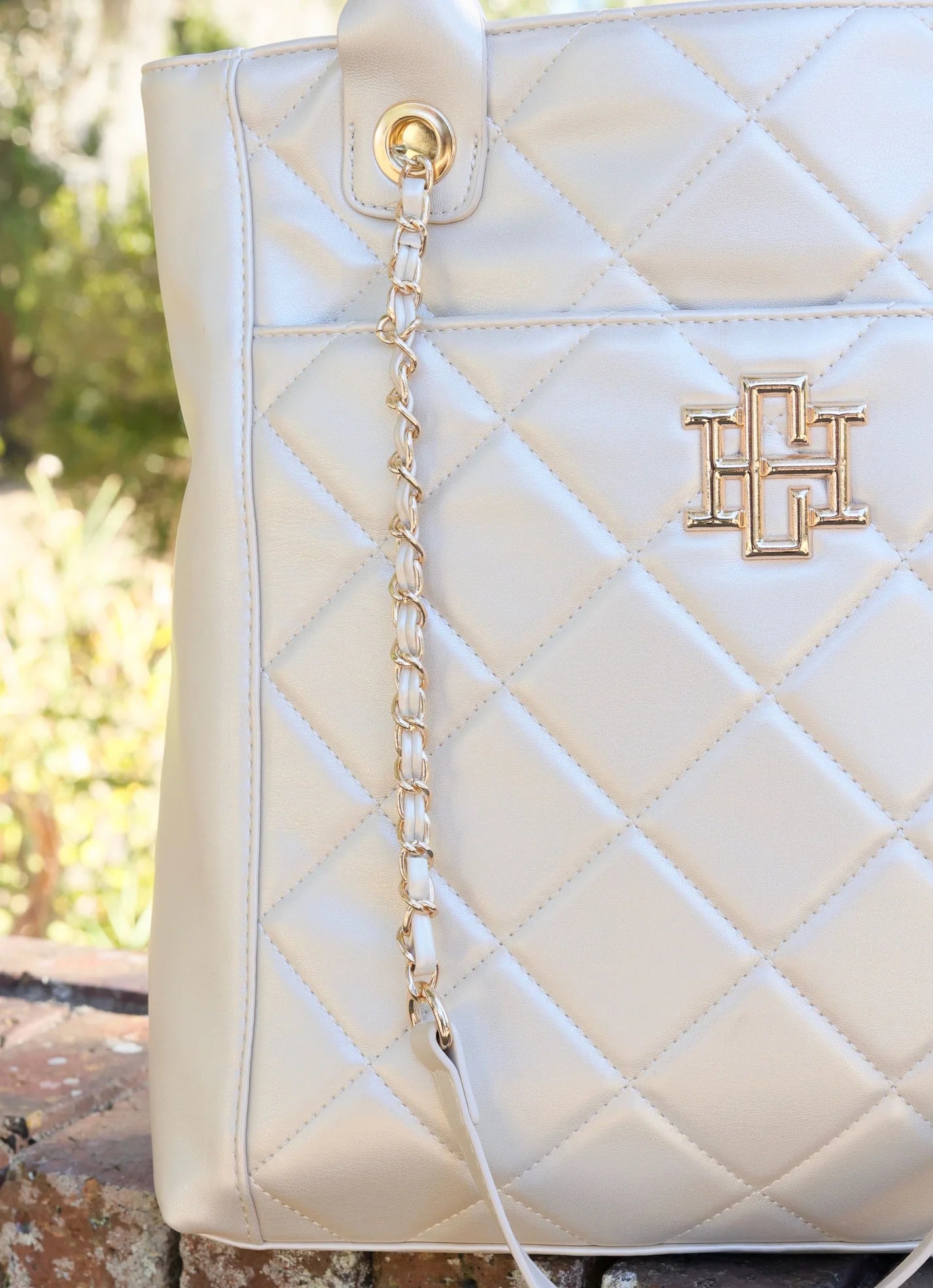 Caroline Hill Kinzley Tote Pearl Quilted LD
