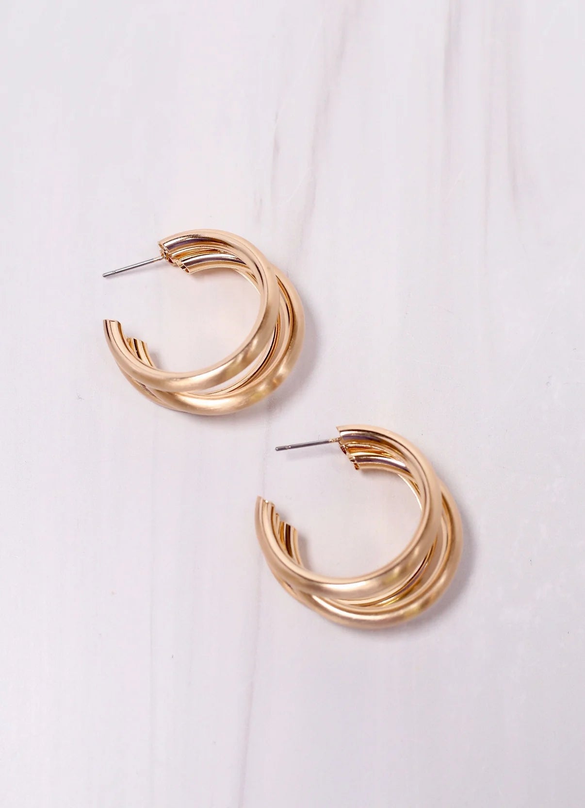 Dawn Tripple Row Hoop Earring Matte Gold