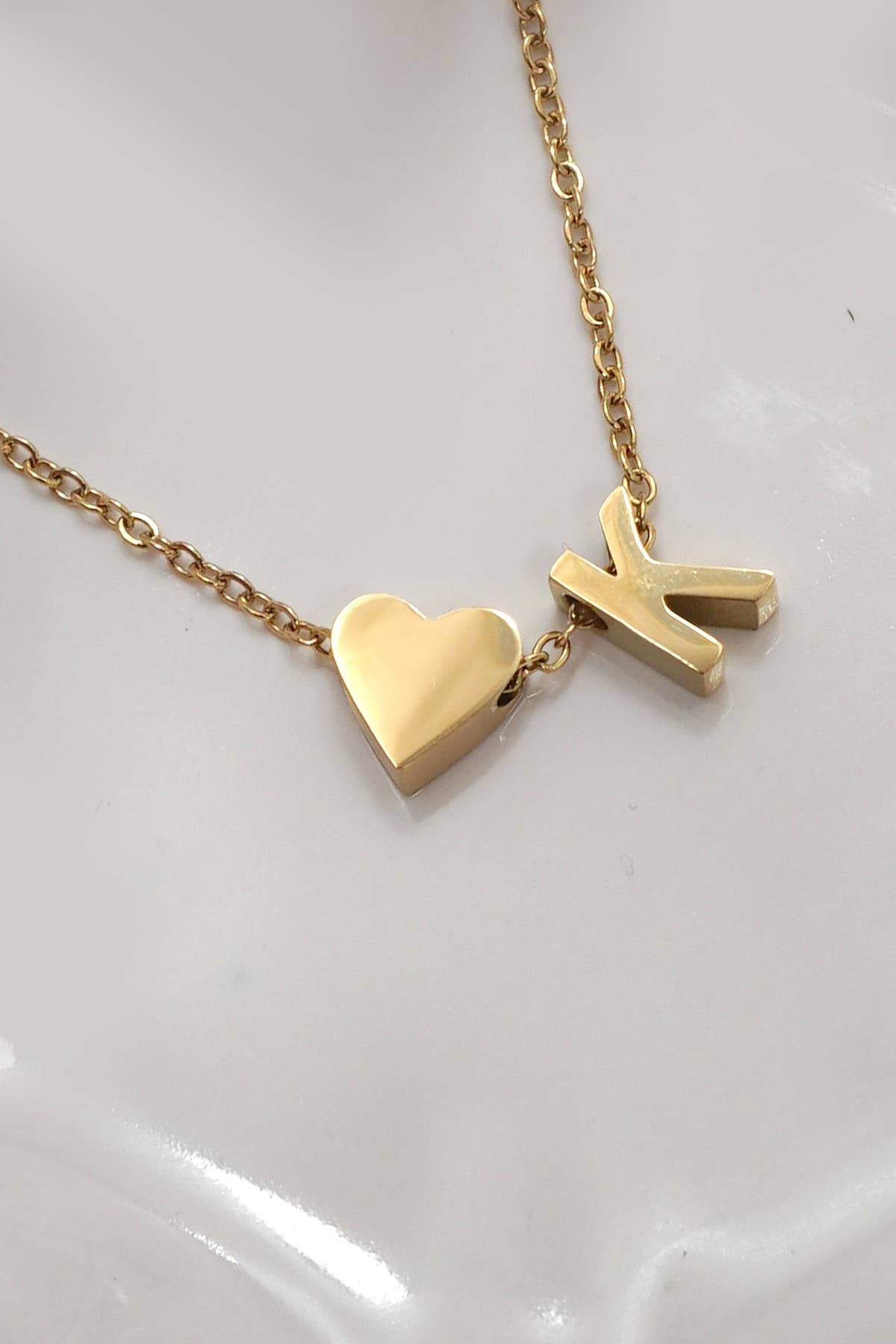 18K STAINLESS STEEL TARNISH FREE INITIAL NECKLACE | E