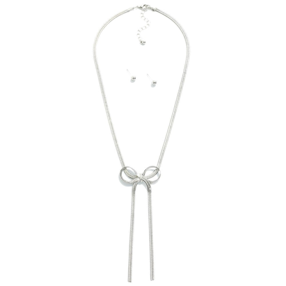 Herringbone Chain Bow Necklace With Metal Tone - Silver