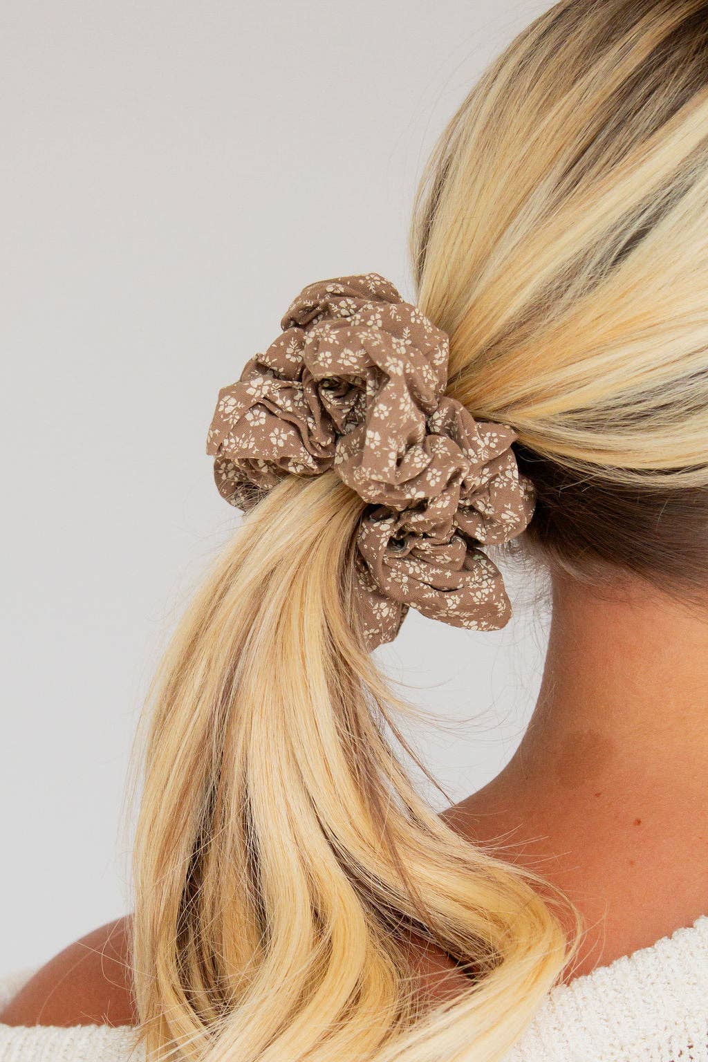 Andi Neutral Tan Floral Jumbo Scrunchie