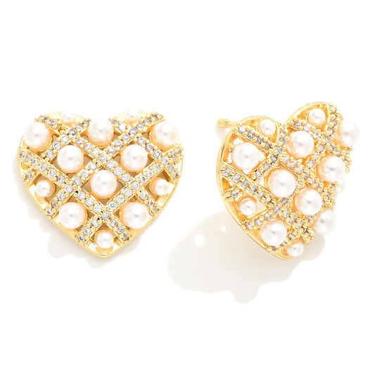 Do Everything In Love Pearl and Cubic Zirconia Studded Heart Earrings - Gold