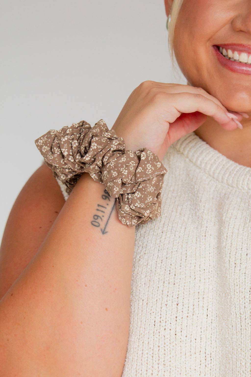 Andi Neutral Tan Floral Jumbo Scrunchie