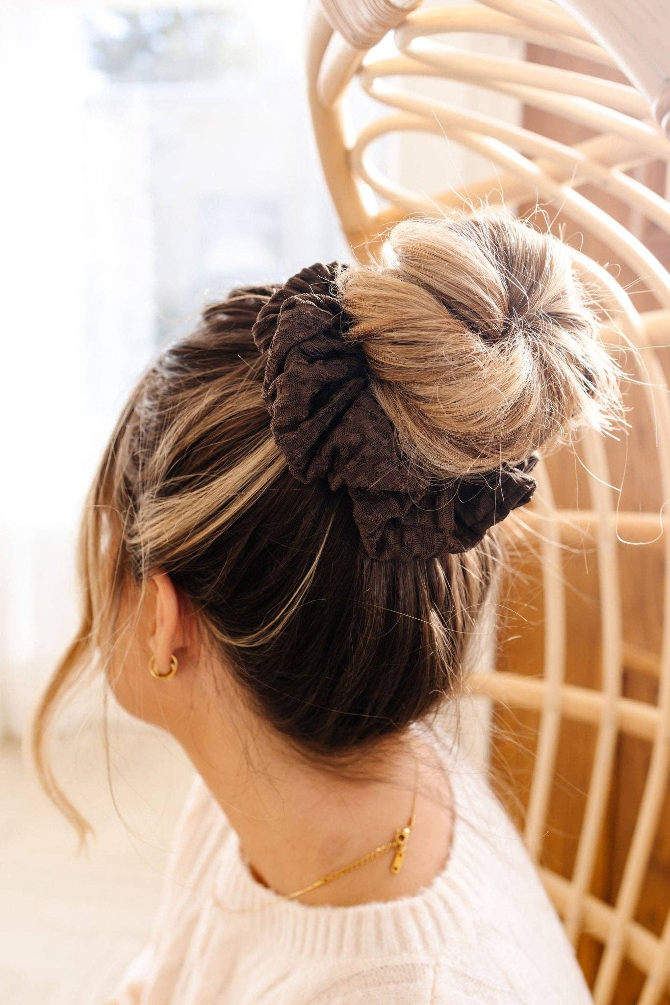 Andi Espresso Brown Textured Jumbo Hair Scrunchie