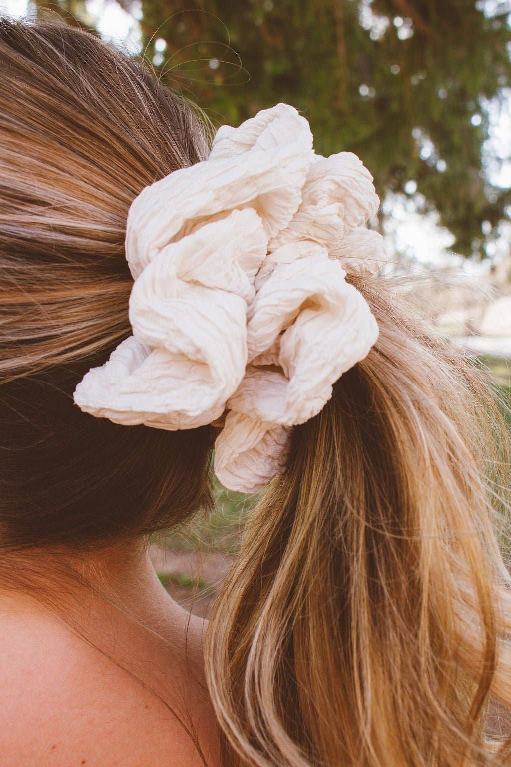Andi Magnolia Cream Textured Jumbo Scrunchie