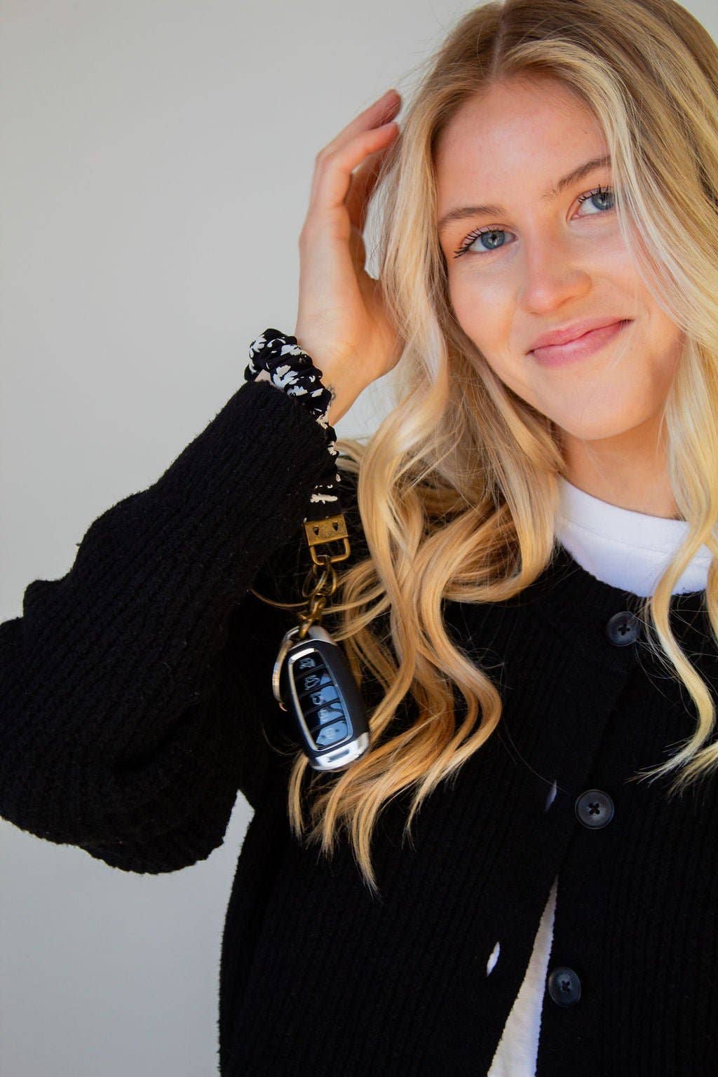 Andi Onyx Floral Black & White Scrunchie Keychain