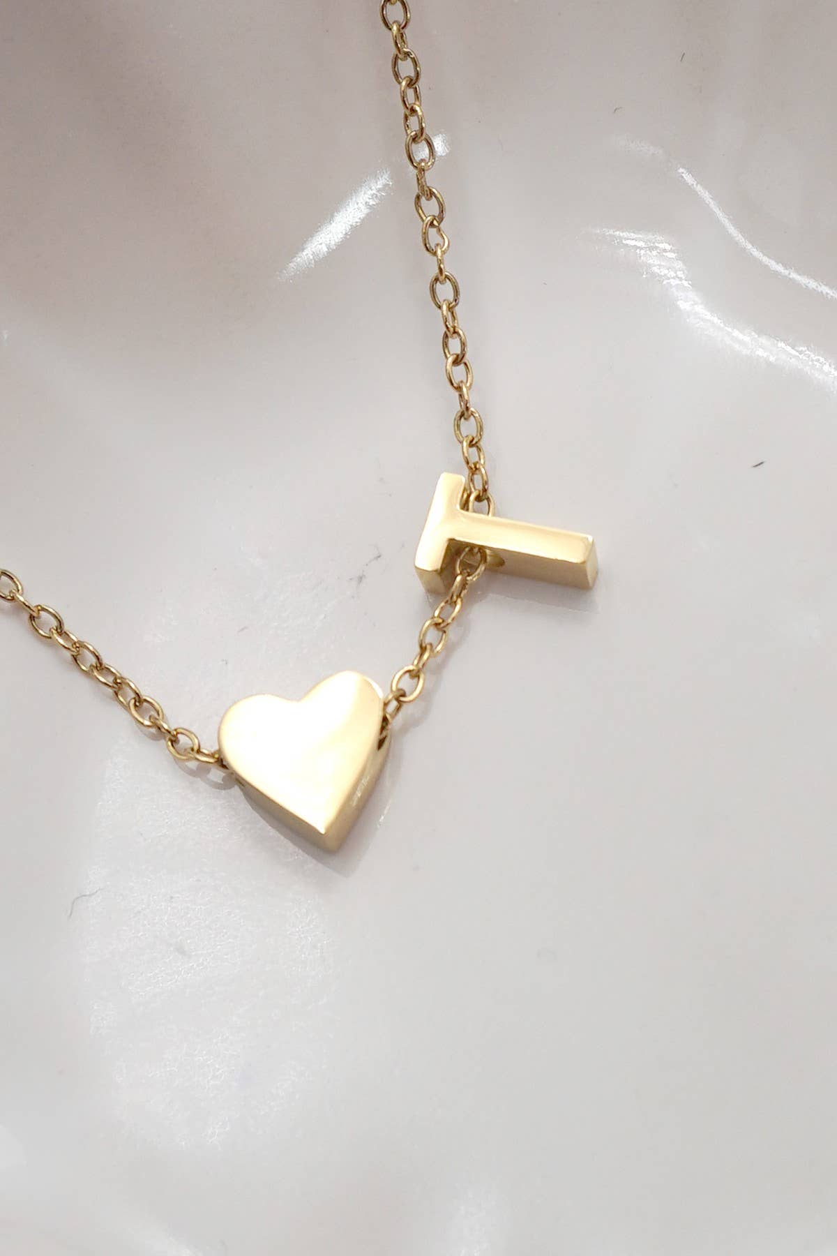 18K STAINLESS STEEL TARNISH FREE INITIAL NECKLACE |  T
