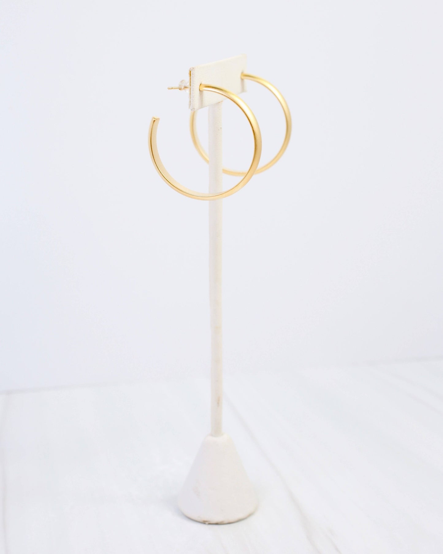 Edison Hoop Earring WR Matte Gold